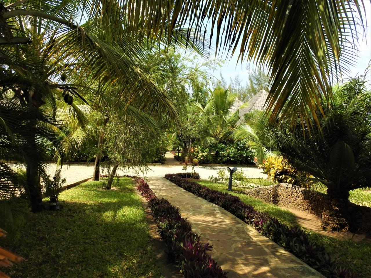 Sheba Cottages - Diani Beach Exterior photo