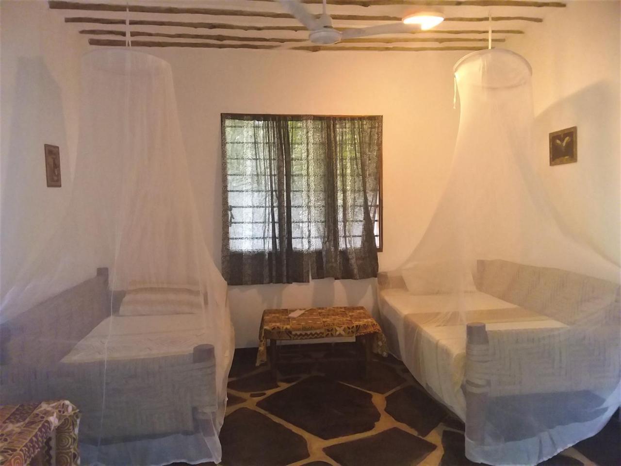 Sheba Cottages - Diani Beach Exterior photo